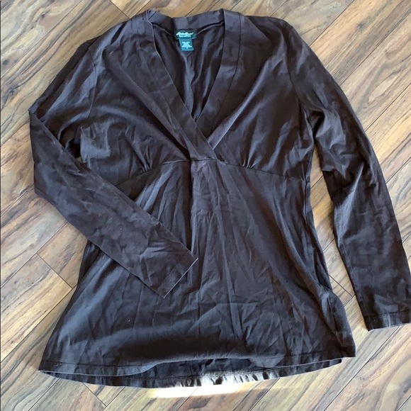 Eddie Bauer brown v-neck top - Picture 1 of 2